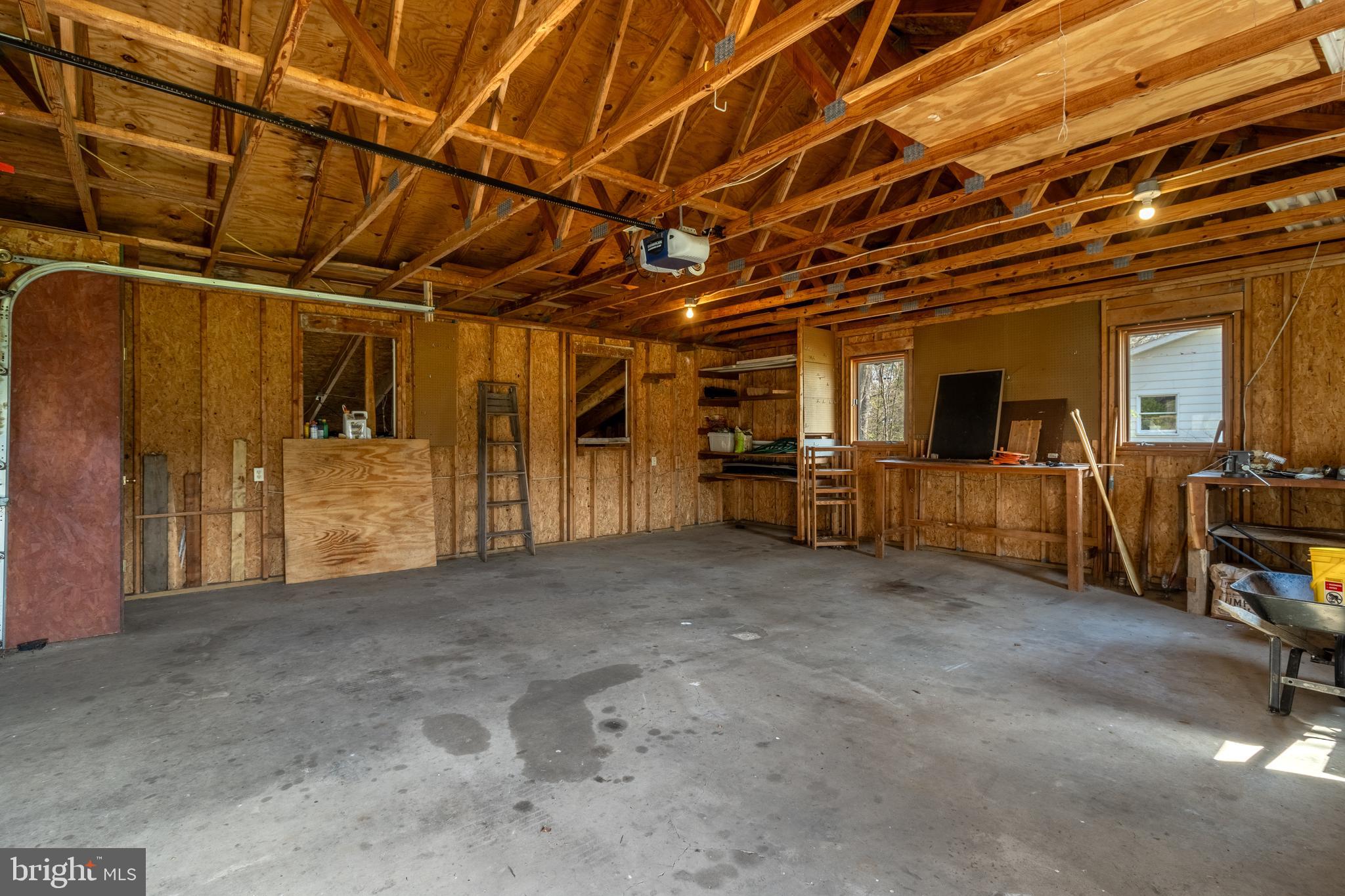 2287 Spruce Creek Rd