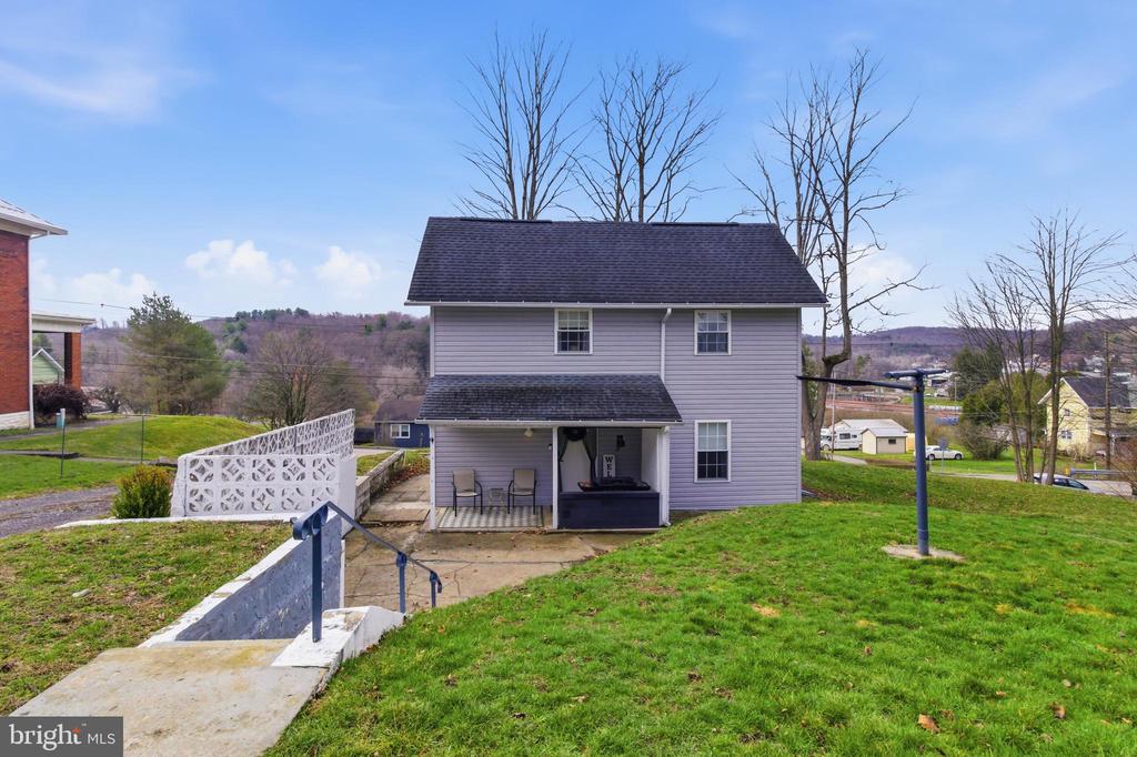 336 E MAIN STREET