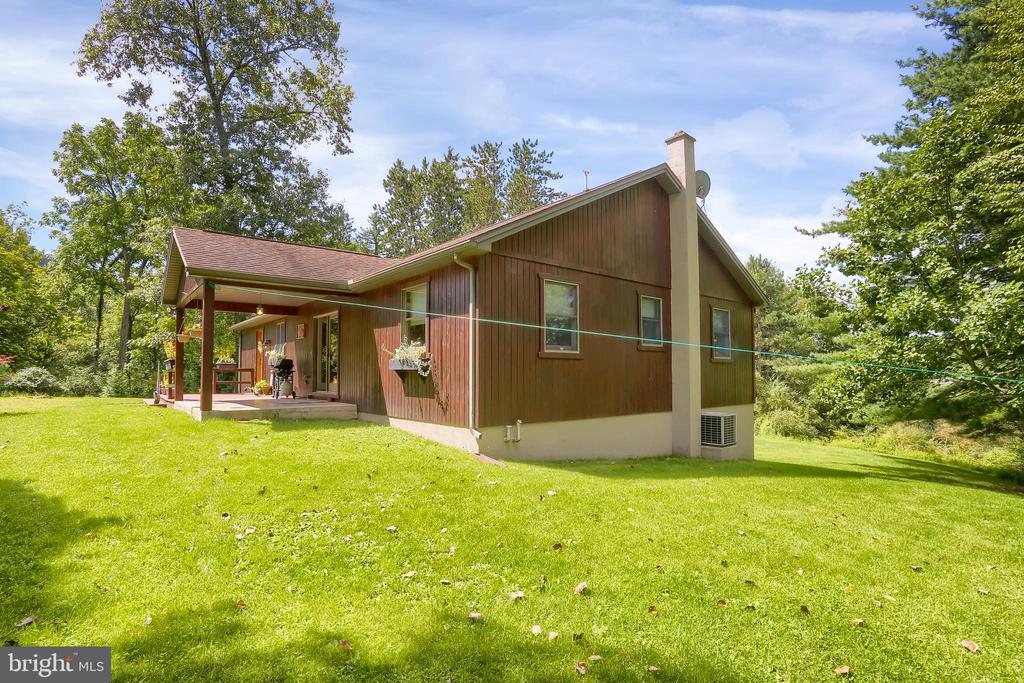 200 Blue Rock Ln