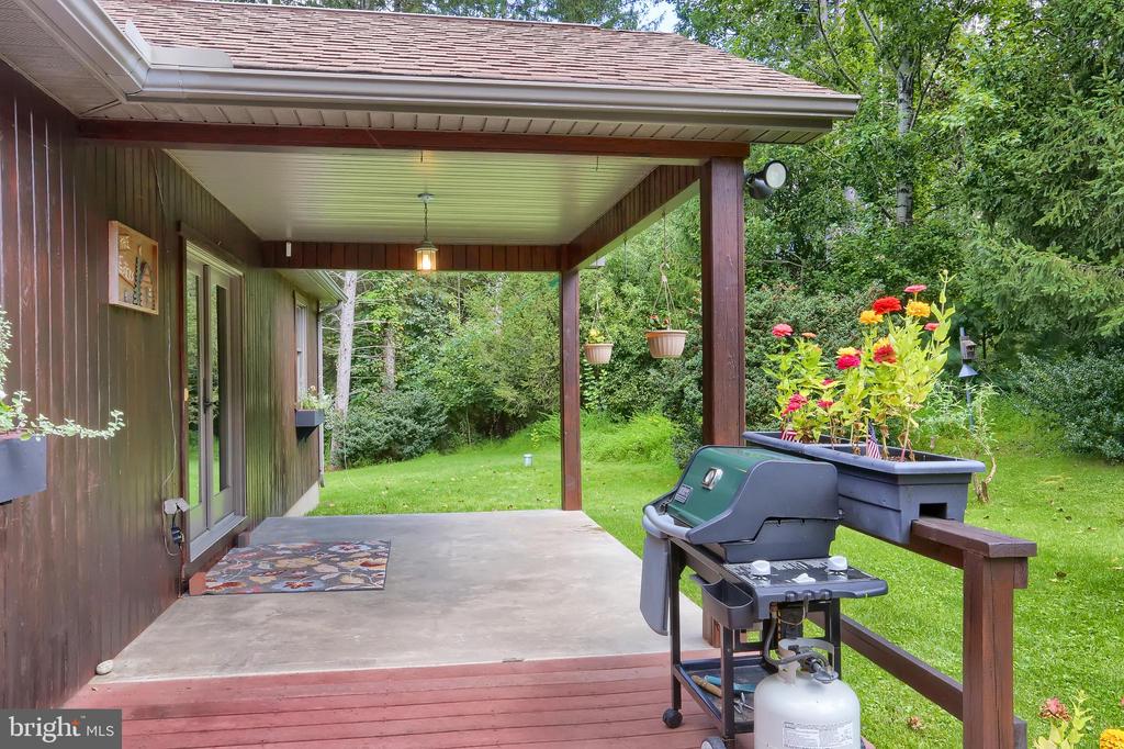 200 Blue Rock Ln