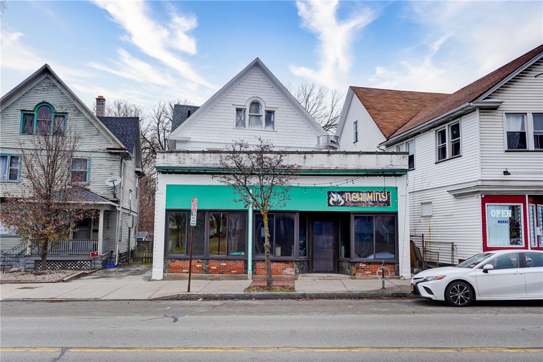 1132 Monroe Avenue