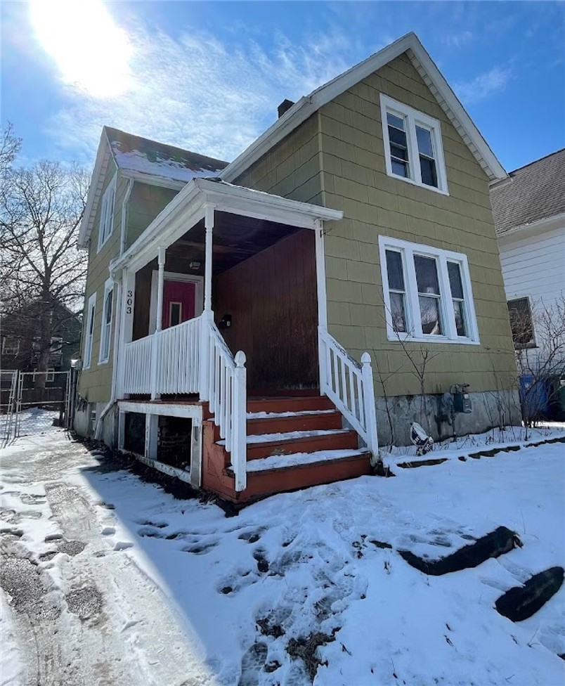 303 Benton Street