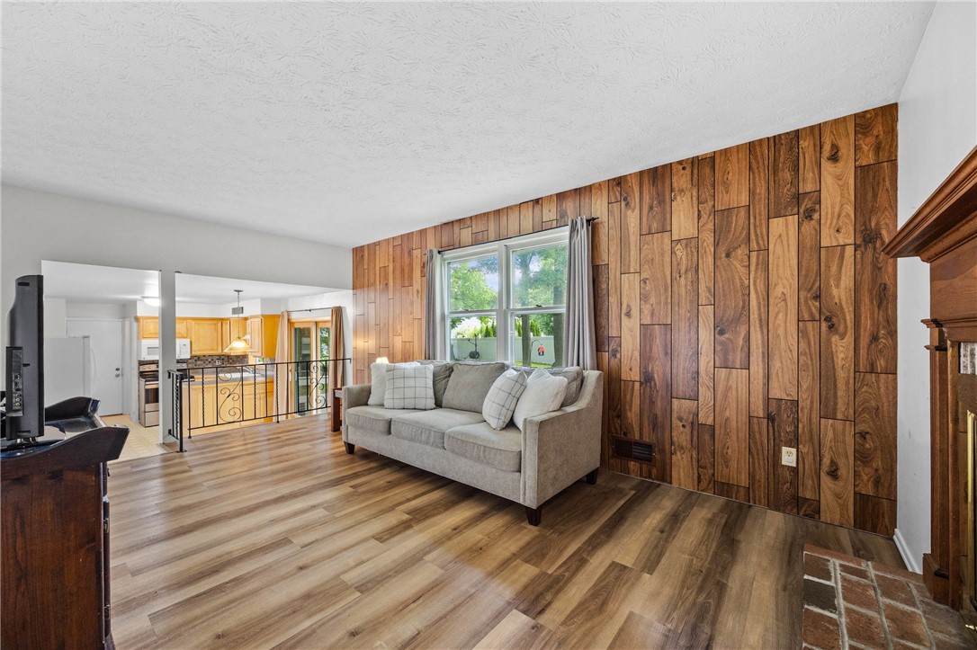 6149 Barkwood Court