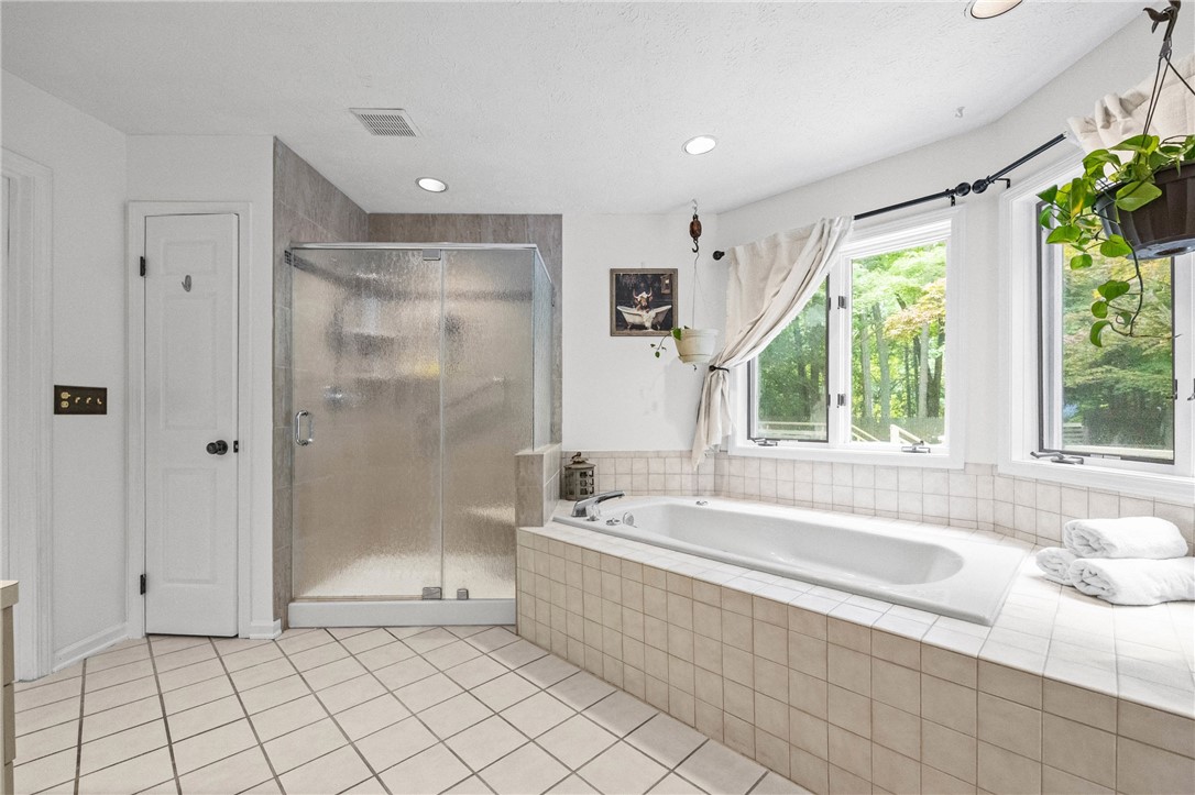 1226 Stafford Crescent