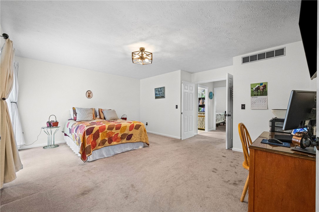 1226 Stafford Crescent
