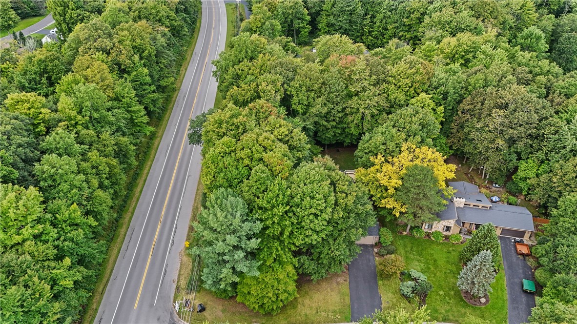 1226 Stafford Crescent