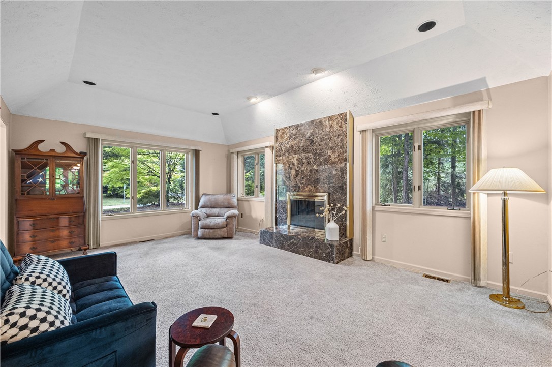 1226 Stafford Crescent