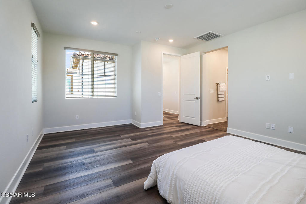 3068 Harrison Lane