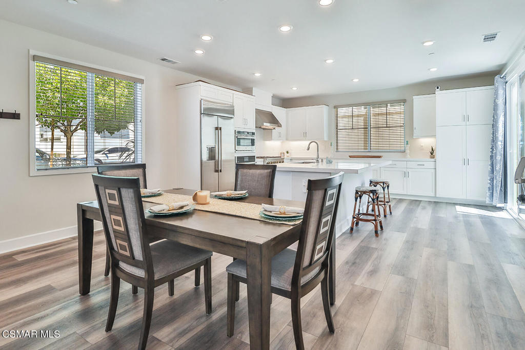 3068 Harrison Lane
