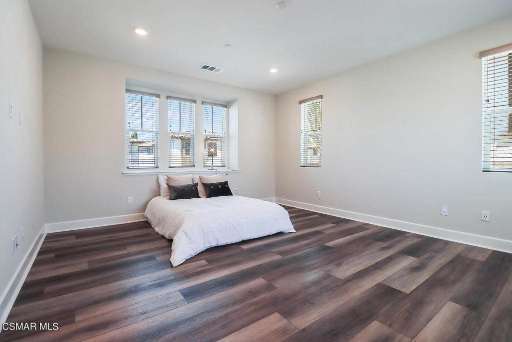 3068 Harrison Lane
