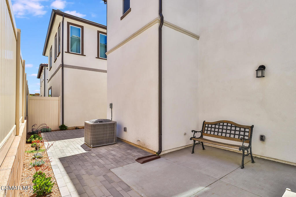 3068 Harrison Lane