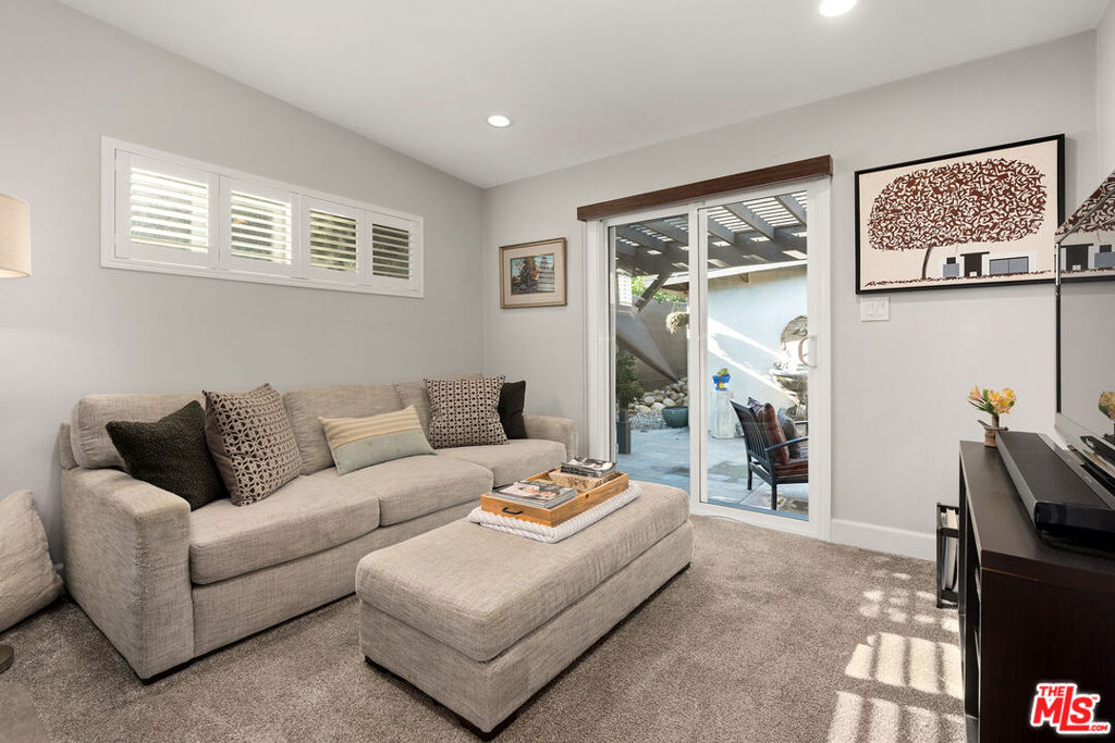 2141 El Jardin Avenue
