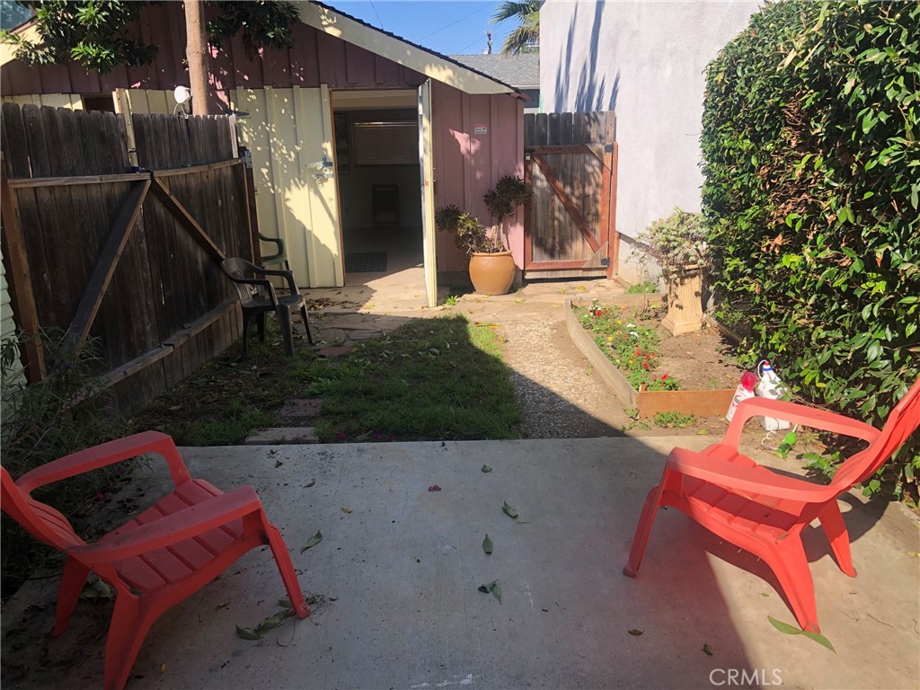 967 E Thompson Boulevard