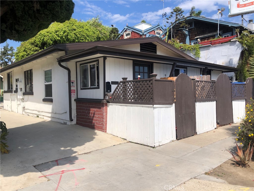 967 E Thompson Boulevard