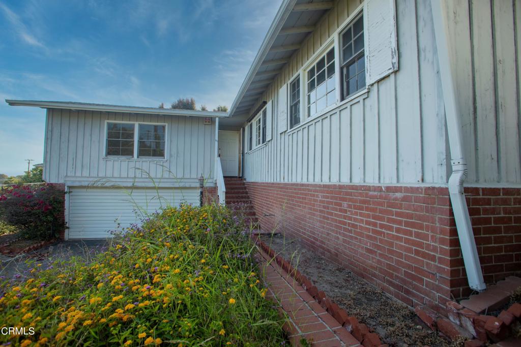 2971 Foothill Road