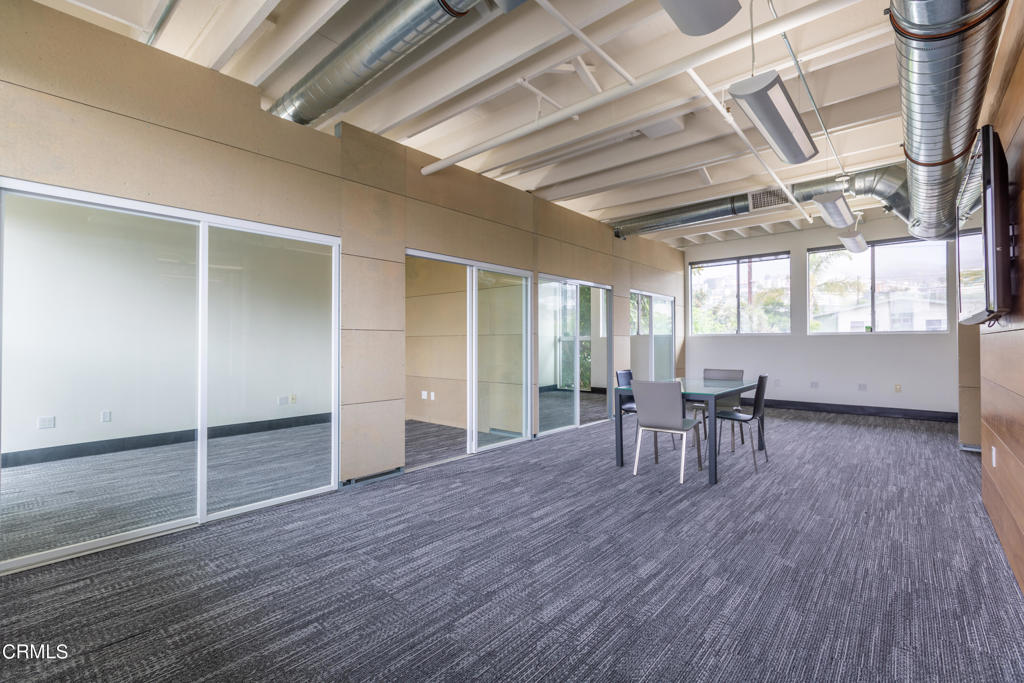 940 E Santa Clara Street 200