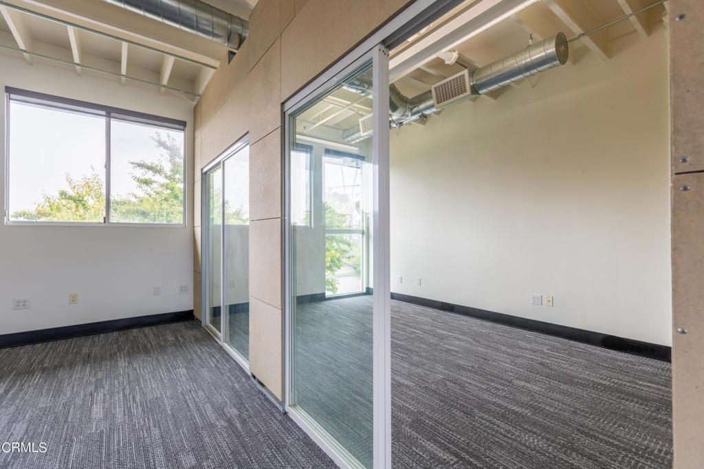 940 E Santa Clara Street 200