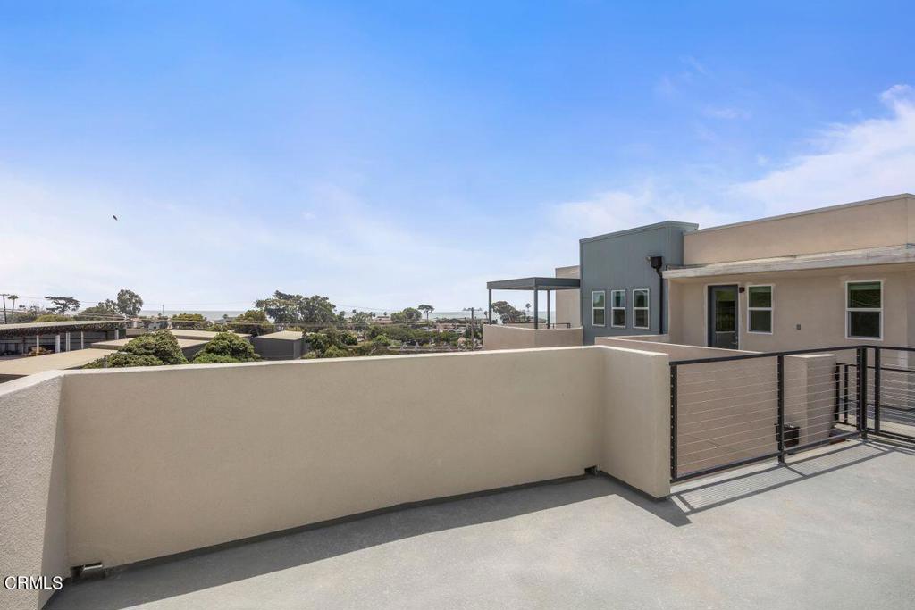 1260 E Thompson Boulevard 103