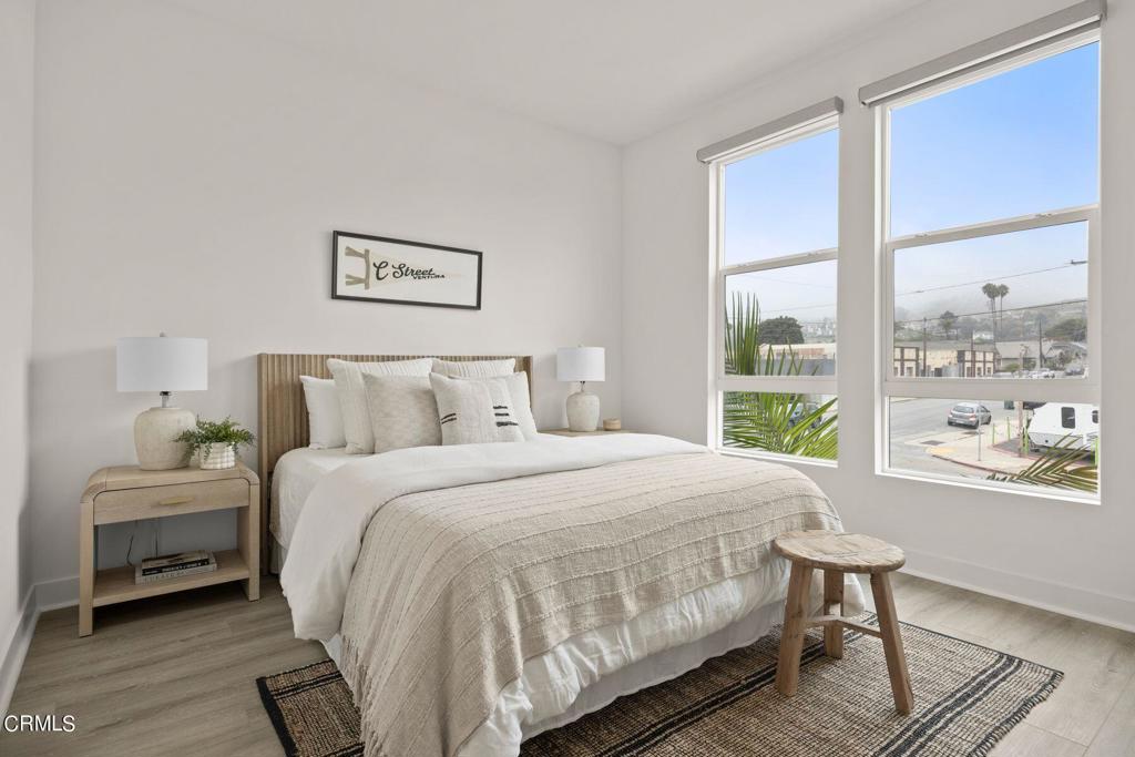 1230 E Thompson Boulevard 102