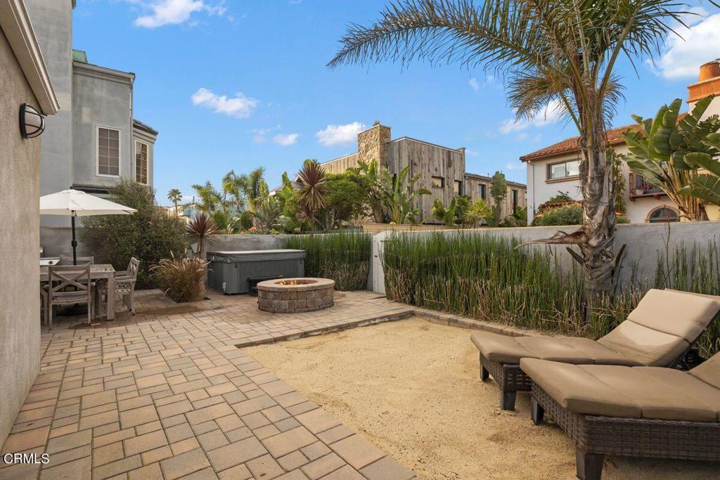 5115 Amalfi Way