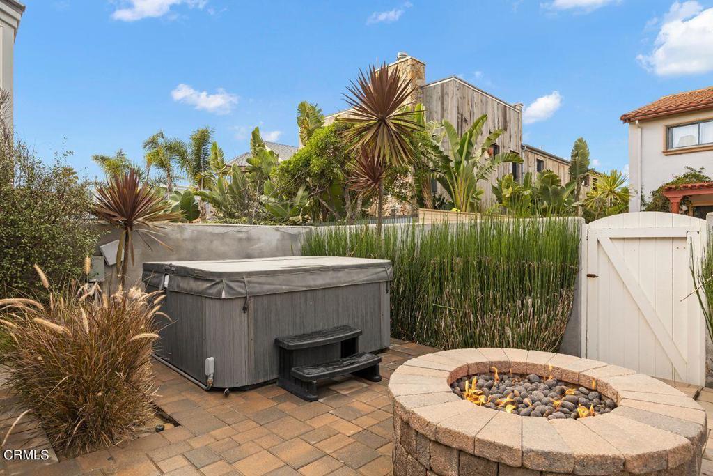 5115 Amalfi Way