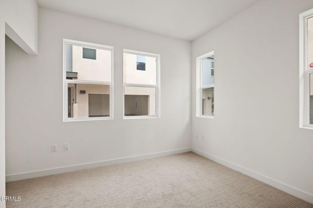 1244 E Thompson Boulevard 103