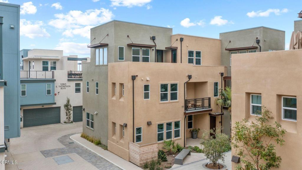 1244 E Thompson Boulevard 103