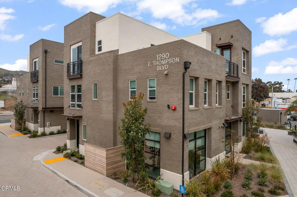 1290 E Thompson Boulevard 106