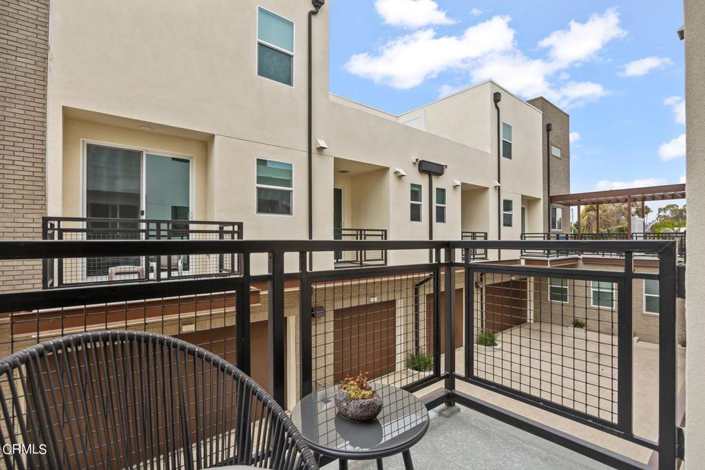 1290 E Thompson Boulevard 106