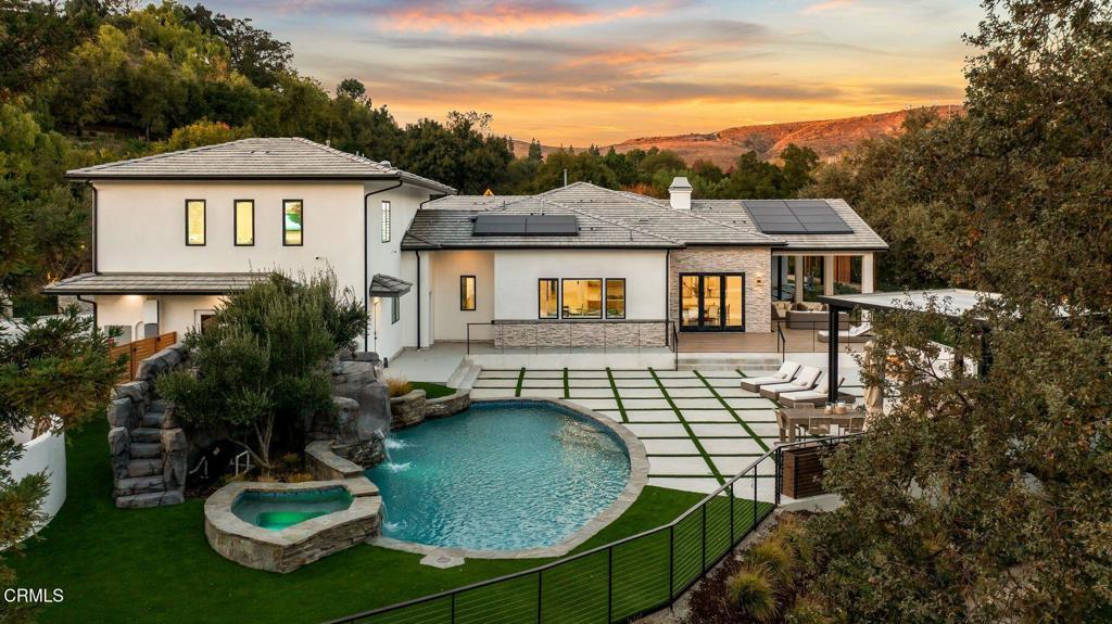 4187 Oak Place Drive