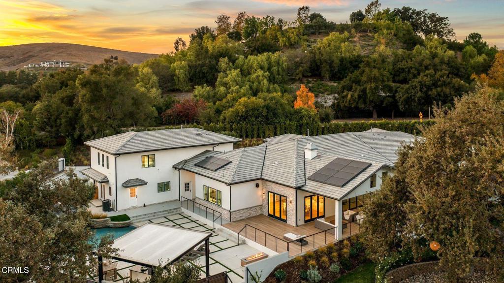 4187 Oak Place Drive