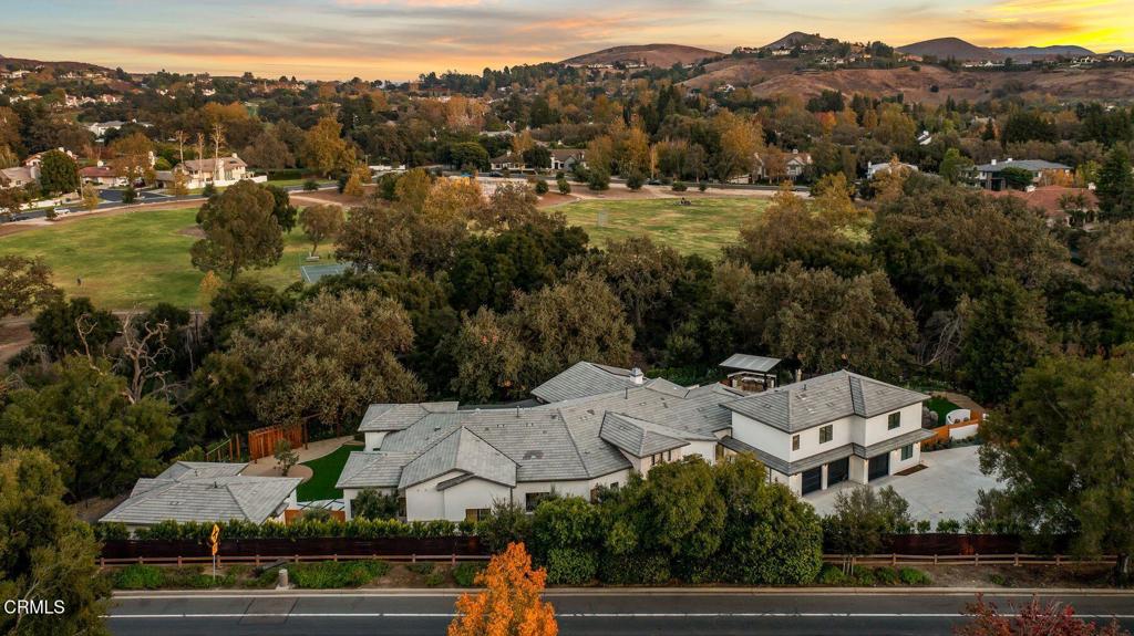 4187 Oak Place Drive