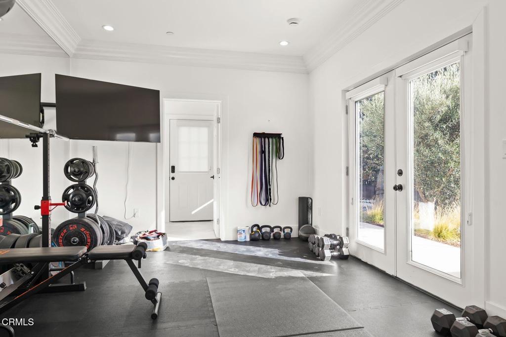 4187 Oak Place Drive