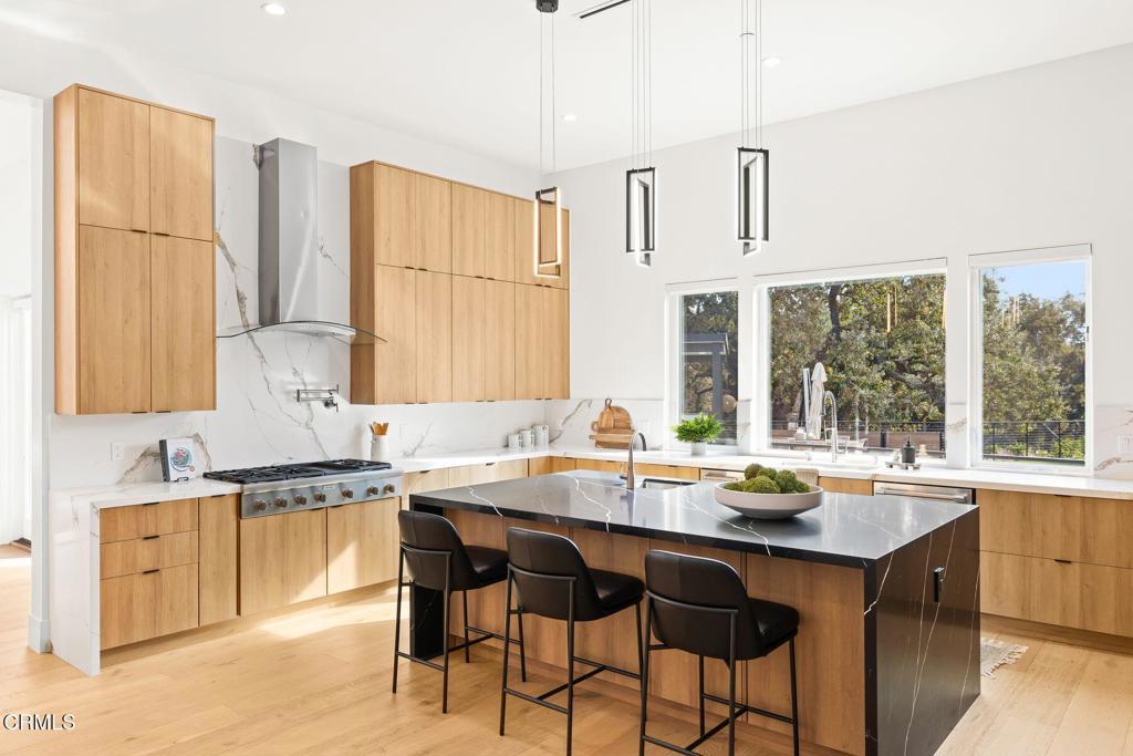 4187 Oak Place Drive