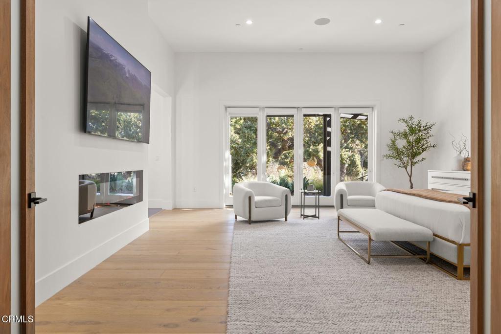 4187 Oak Place Drive