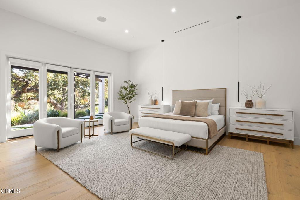 4187 Oak Place Drive