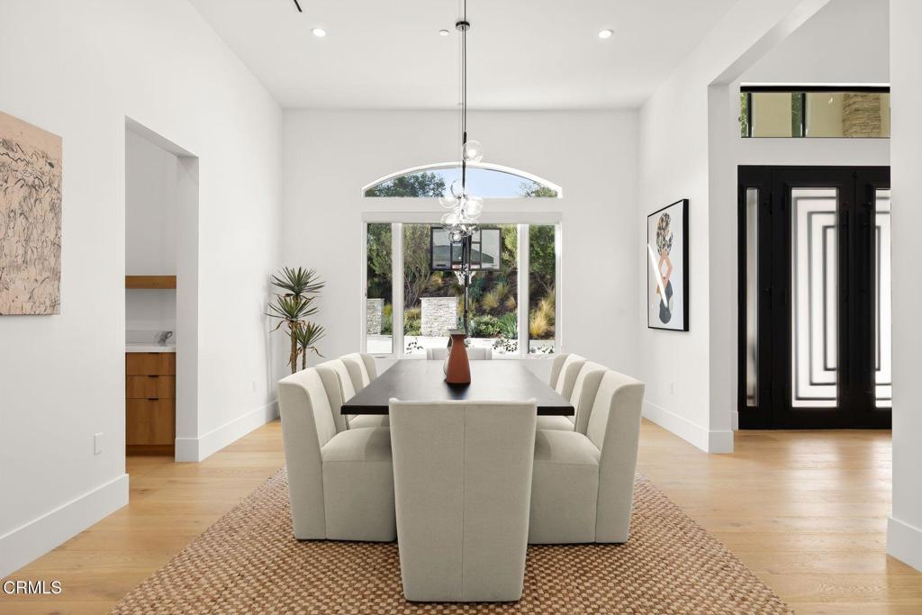 4187 Oak Place Drive