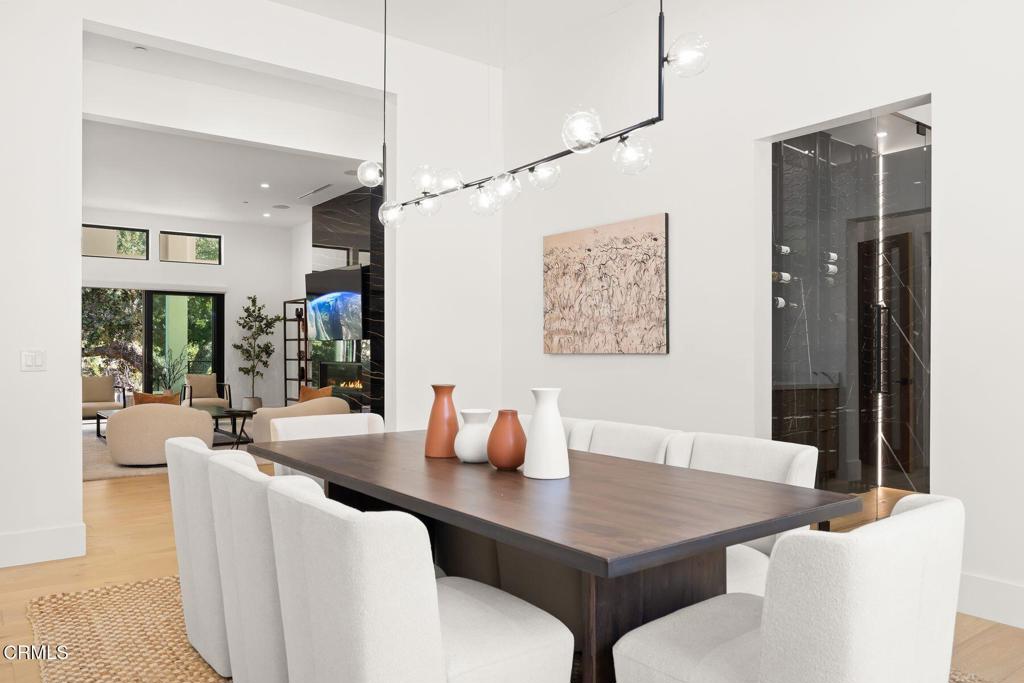 4187 Oak Place Drive