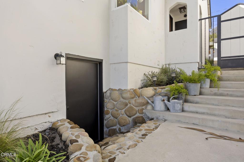 2243 Palomar Avenue
