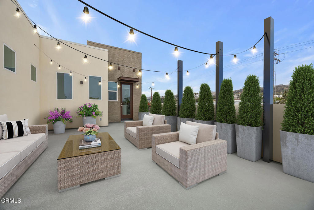 1290 E Thompson Boulevard 102