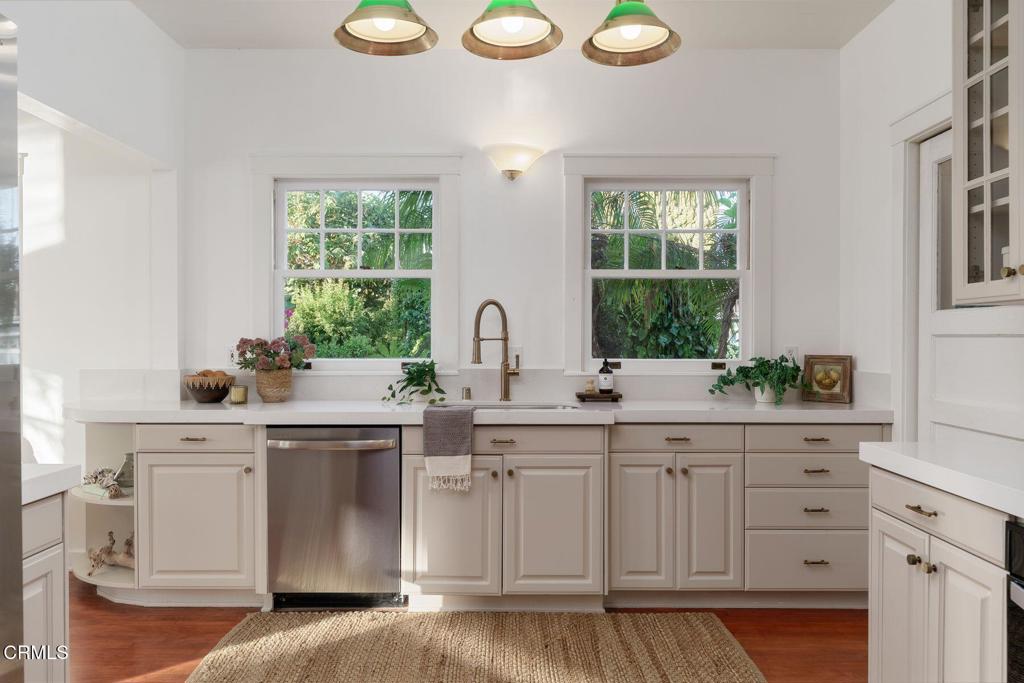 10047 Blackburn Road