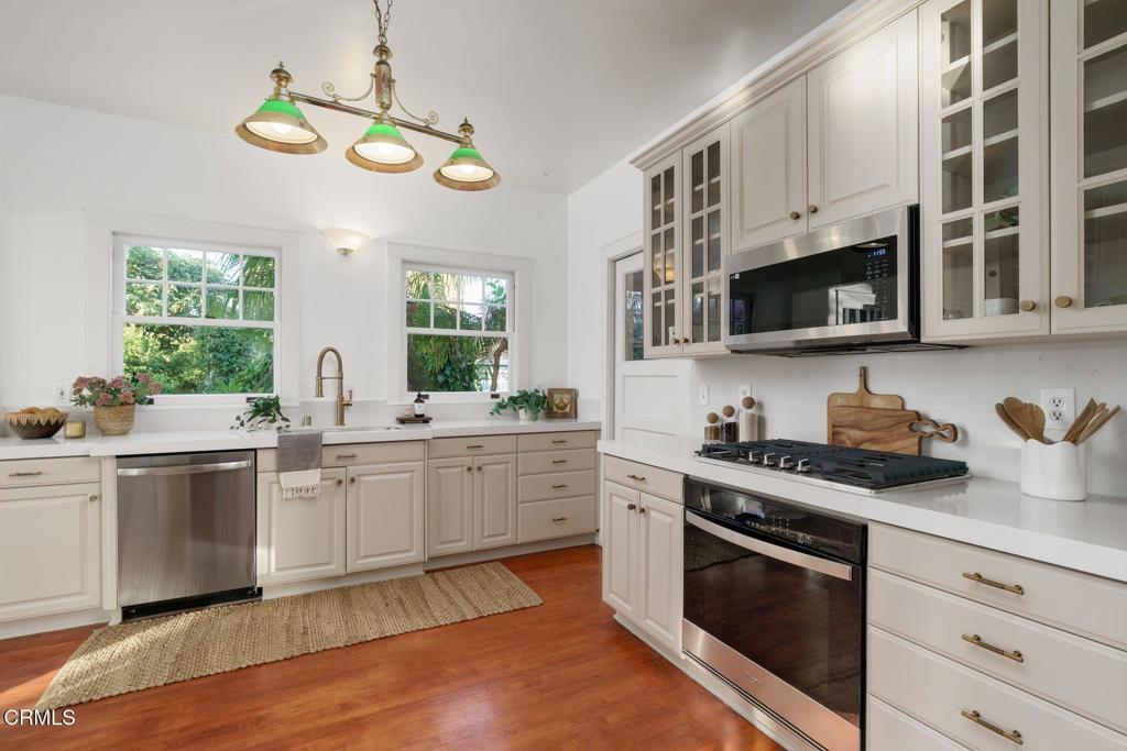 10047 Blackburn Road