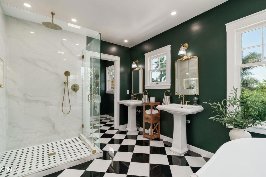 10047 Blackburn Road