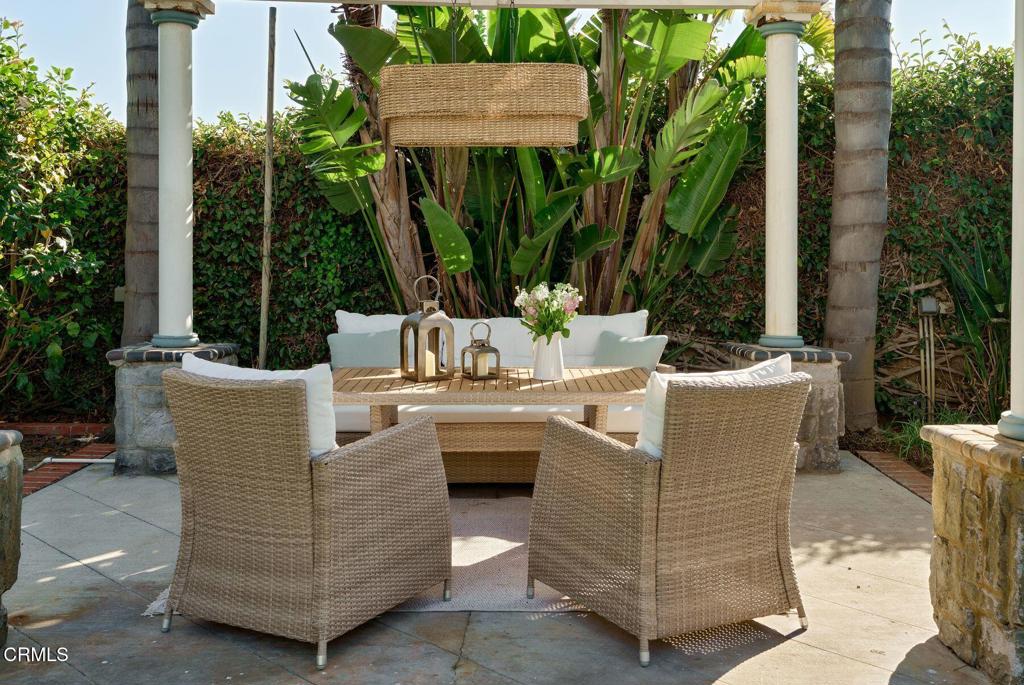 10047 Blackburn Road