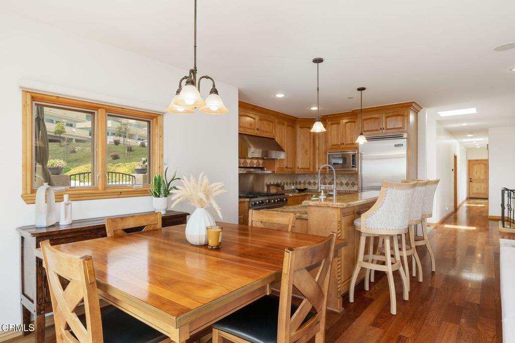 300 N Kalorama Street