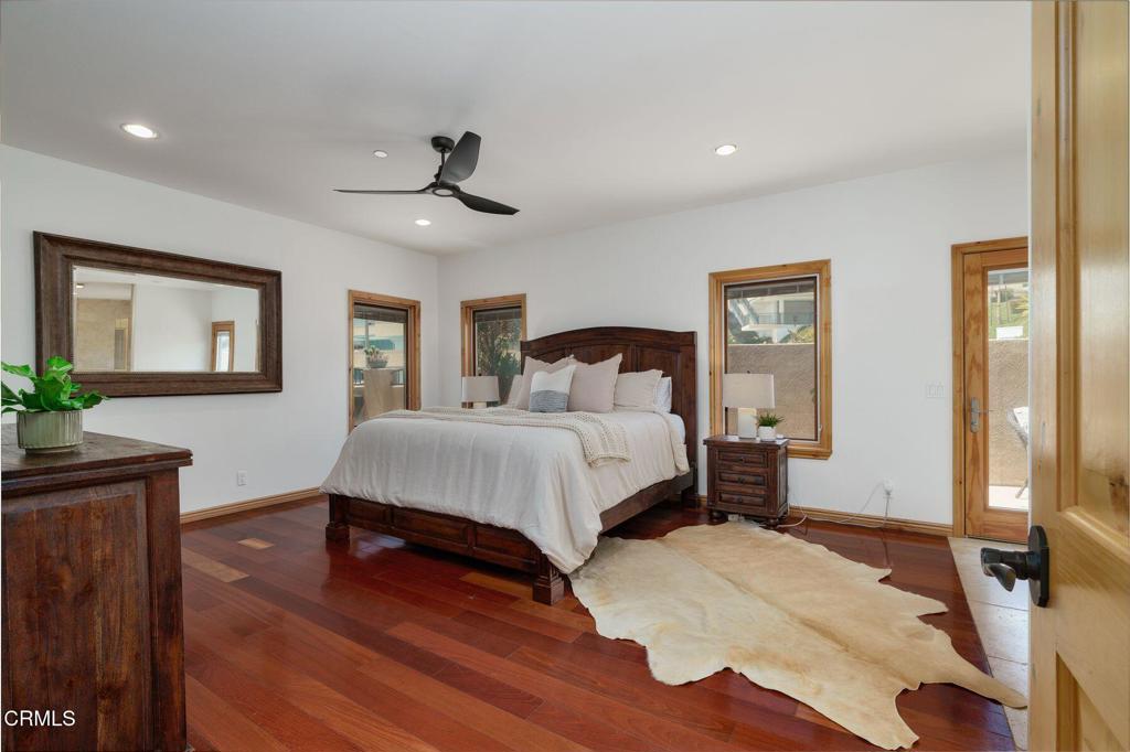 300 N Kalorama Street