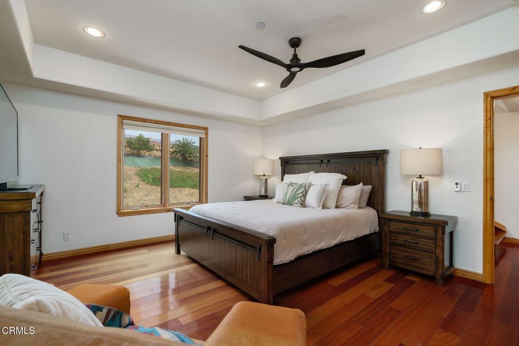 300 N Kalorama Street