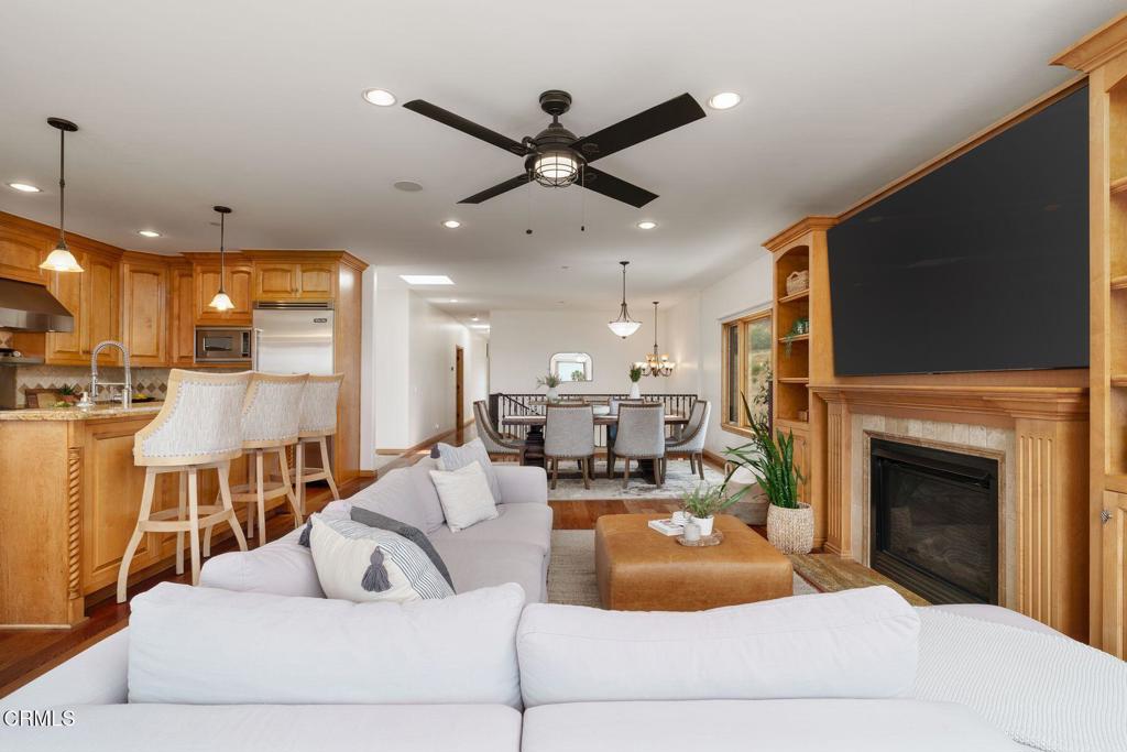 300 N Kalorama Street