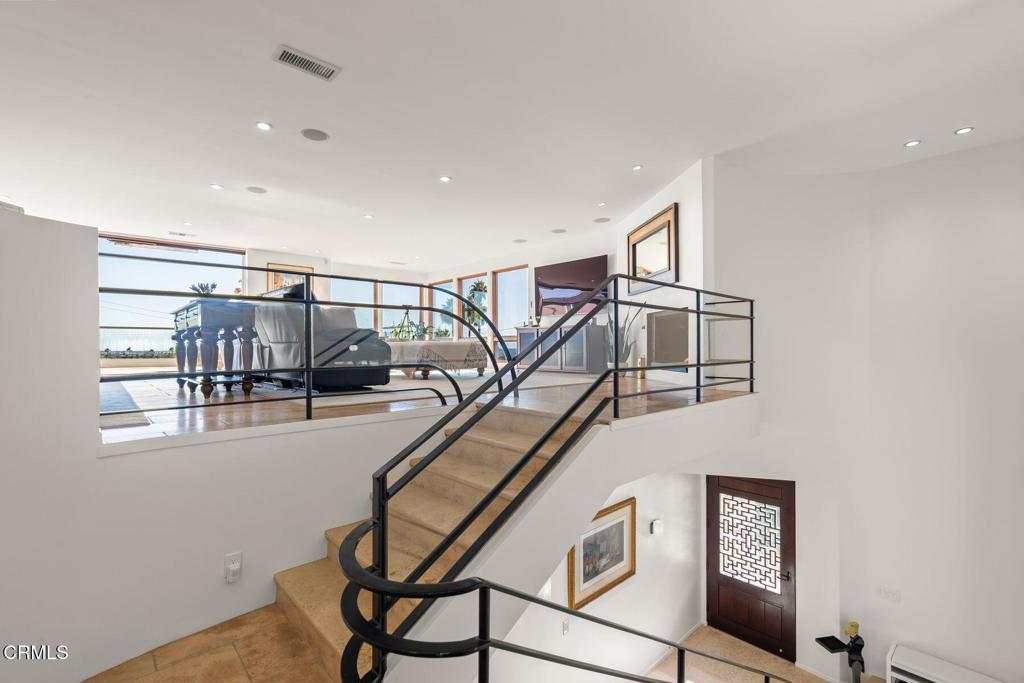 268 N Linda Vista Avenue