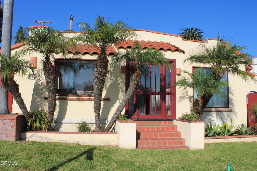 1693 Poli Street